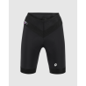 uma gt halfshortsc2short black series  ASSOS  BIKERY