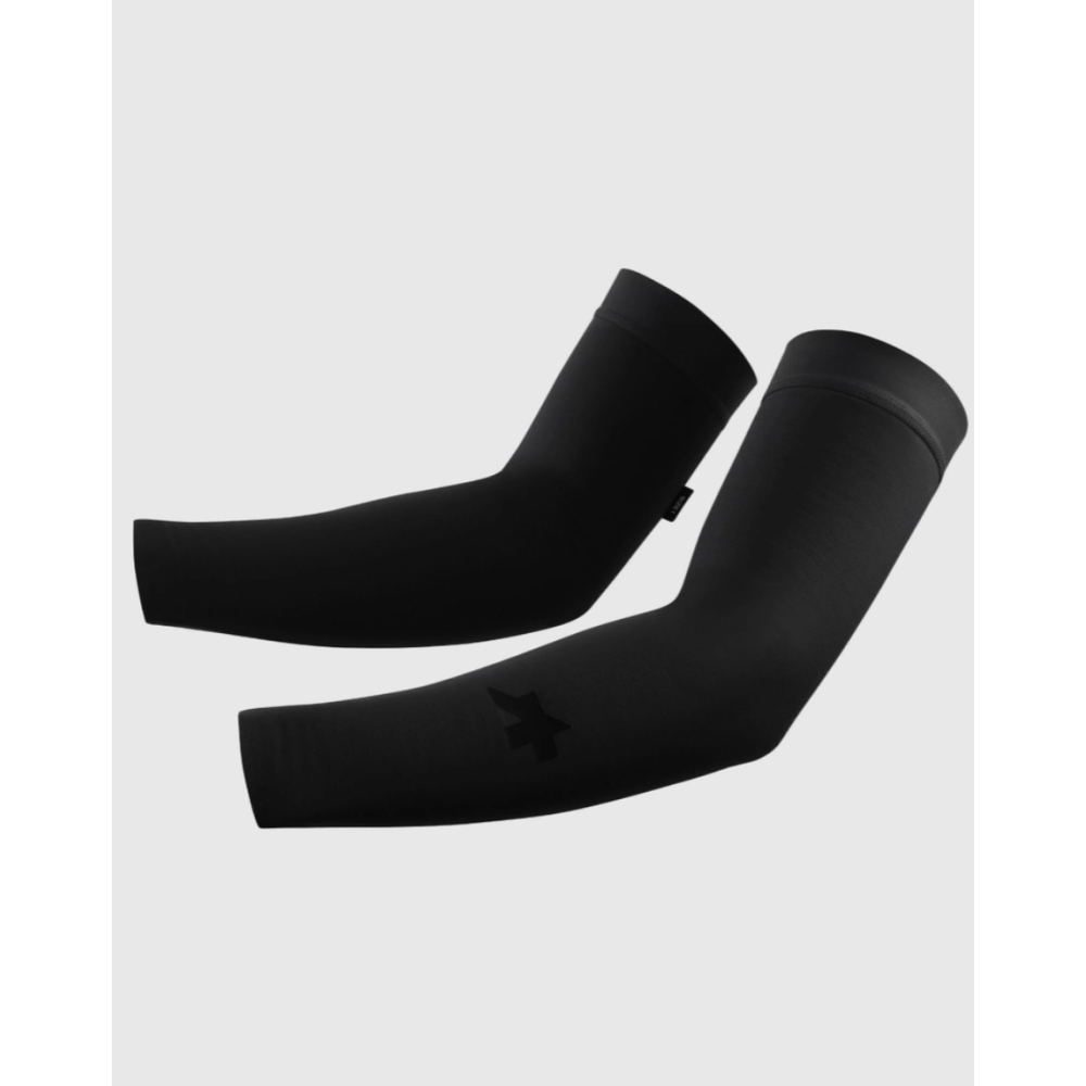 armwarmer p1  ASSOS  BIKERY
